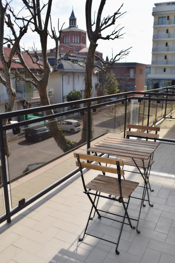 Hotel Abay Rimini Exterior photo